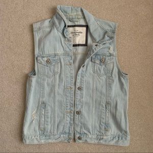 Women’s Abercrombie Denim Vest